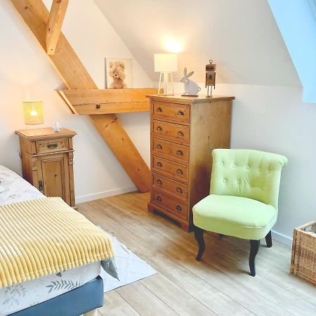 Aux 2 Girouettes Bed & Breakfast Merville  Exterior photo